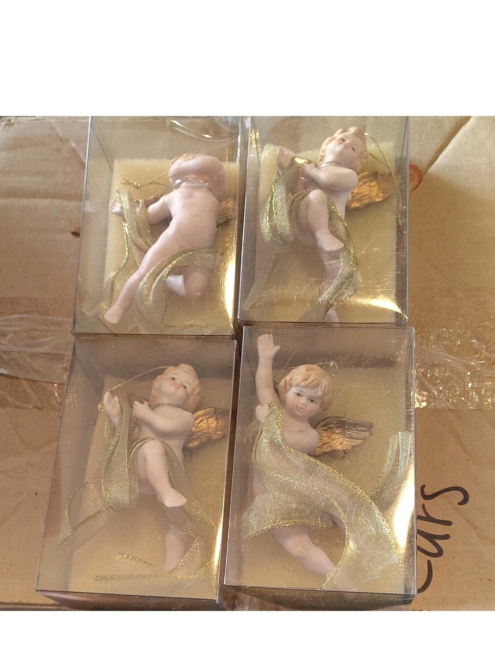 Porcelain Cherub Ornament with Gold Accents - White and Gold